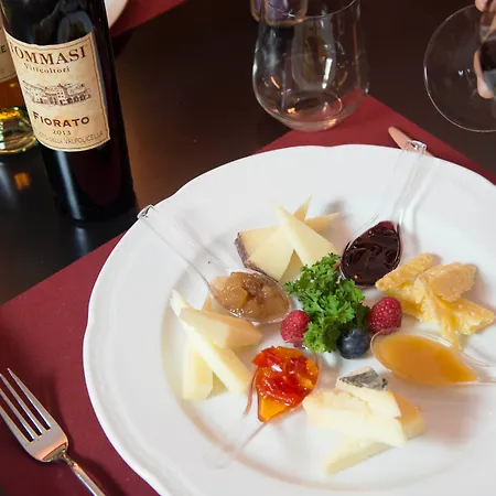 فندق Quaranta Tommasi Wine & Thermal بيسكانتينا
